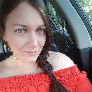 Meet your Posher, Aimee